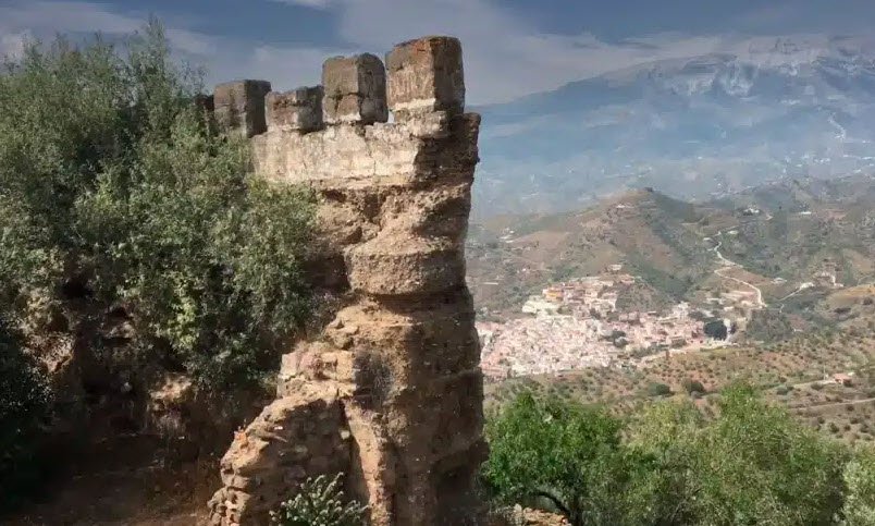 Ruina de Castle Bentomiz, Spain